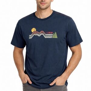 L.L. Bean Slightly Fitted Graphic T-Shirt Men’s M Regular Navy Outdoors Tee
